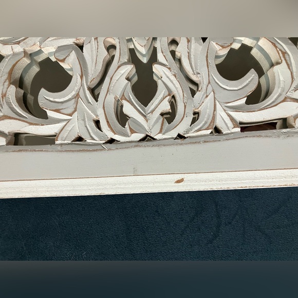 Mirrored Wall Decor - Picture 4 of 6